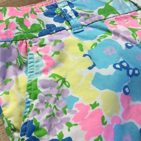 Lily Pulitzer Blue Floral Buttercup Shorts - Picture 6 of 13